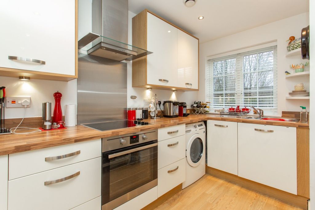 Property photo 3 of 10 Picture 3