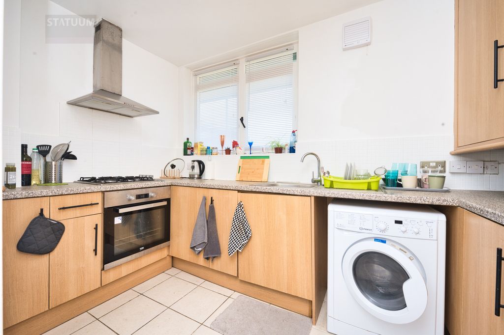 Property photo 3 of 7