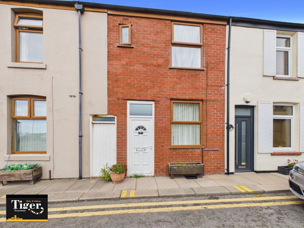 Property photo 1 of 11 Cam03440G0-Pr0684-Still011