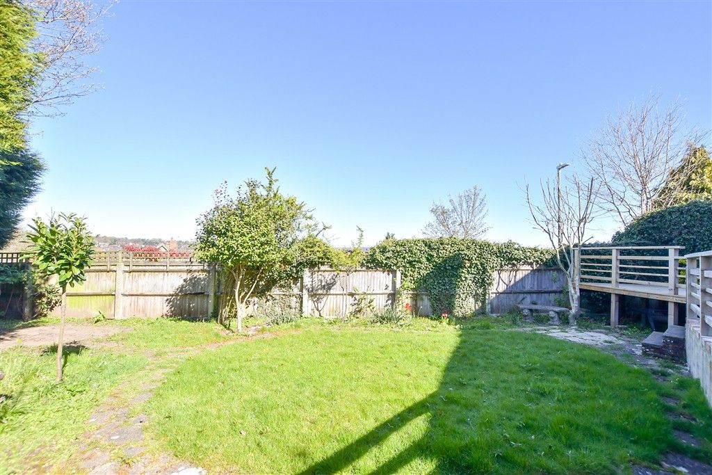 Property photo 3 of 15 Side Garden