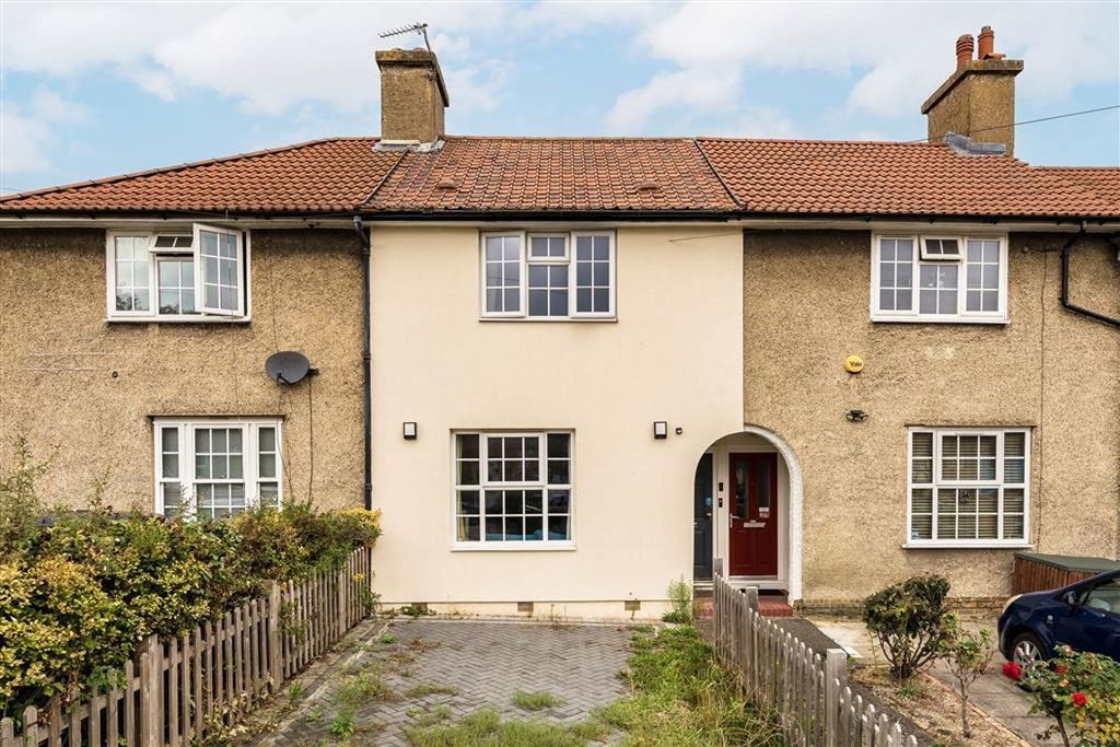 Property photo 1 of 8