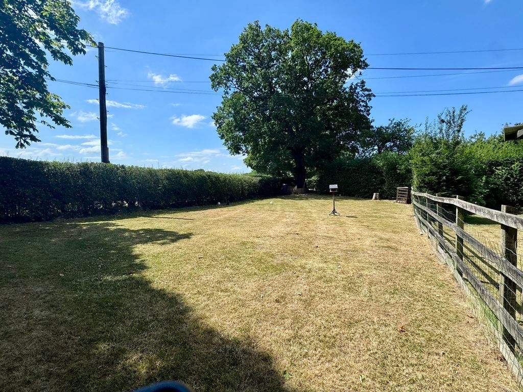 Property photo 3 of 35 Grounds