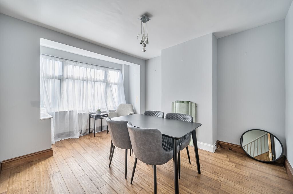 Property photo 3 of 17 Picture No. 55