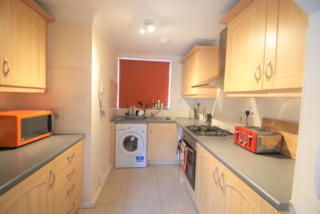 Property photo 3 of 6