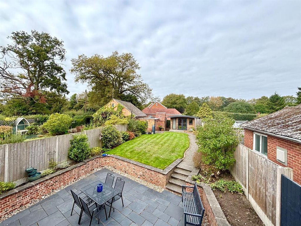 Property photo 2 of 33 Whatsapp Image 2025-09-26 At 13.51.27_71F80F12.Jpg