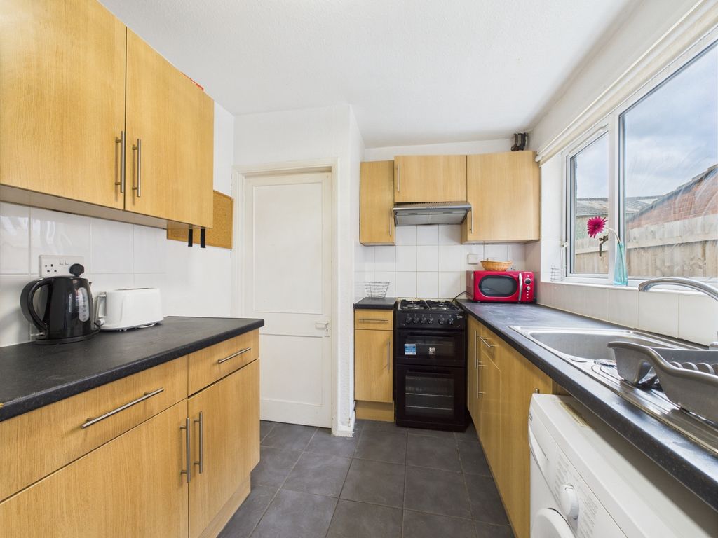 Property photo 2 of 13 Kitchen