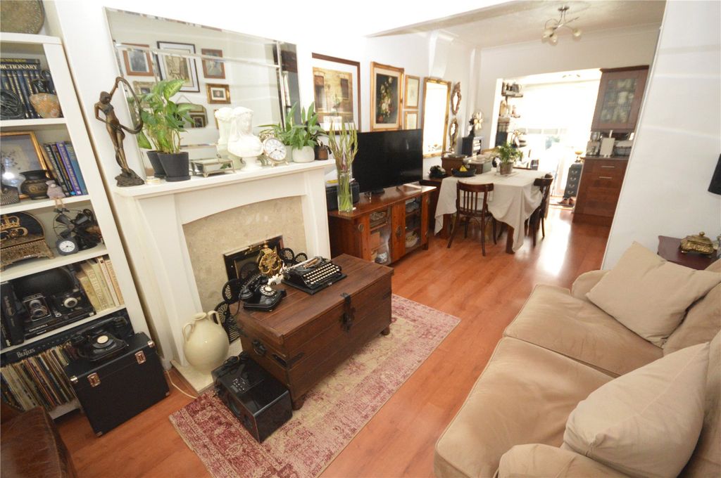Property photo 2 of 14 Picture No. 06