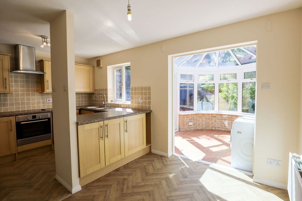 Property photo 2 of 15