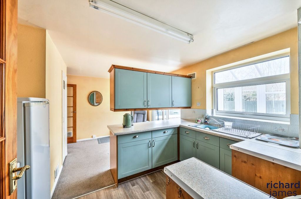 Property photo 2 of 13 0c7B2F03Fba246A18d3A3149745E6Dd6