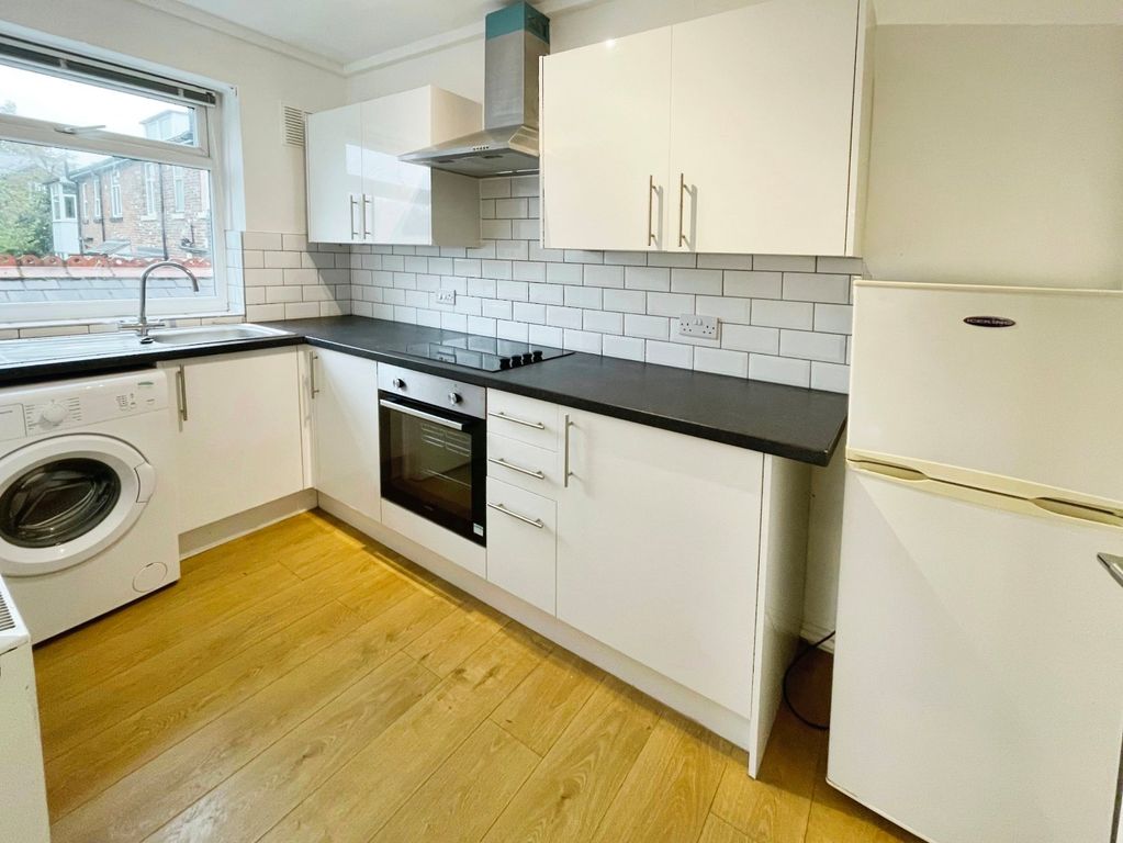 Property photo 2 of 9 Picture No. 07