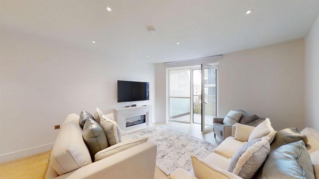 Property photo 1 of 6 Cascade-House-04242025_165100.Jpg