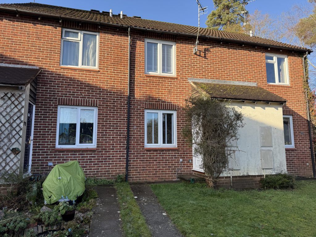 Property photo 1 of 8