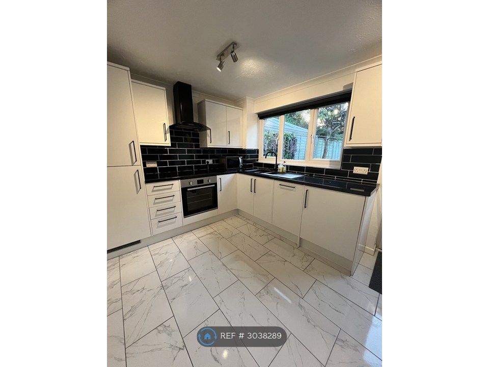 Property photo 1 of 10 Kitchen/Diner