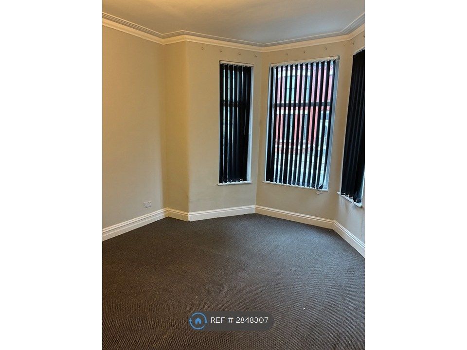 Property photo 3 of 23