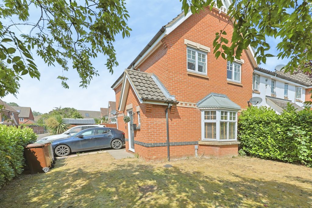 Property photo 1 of 20