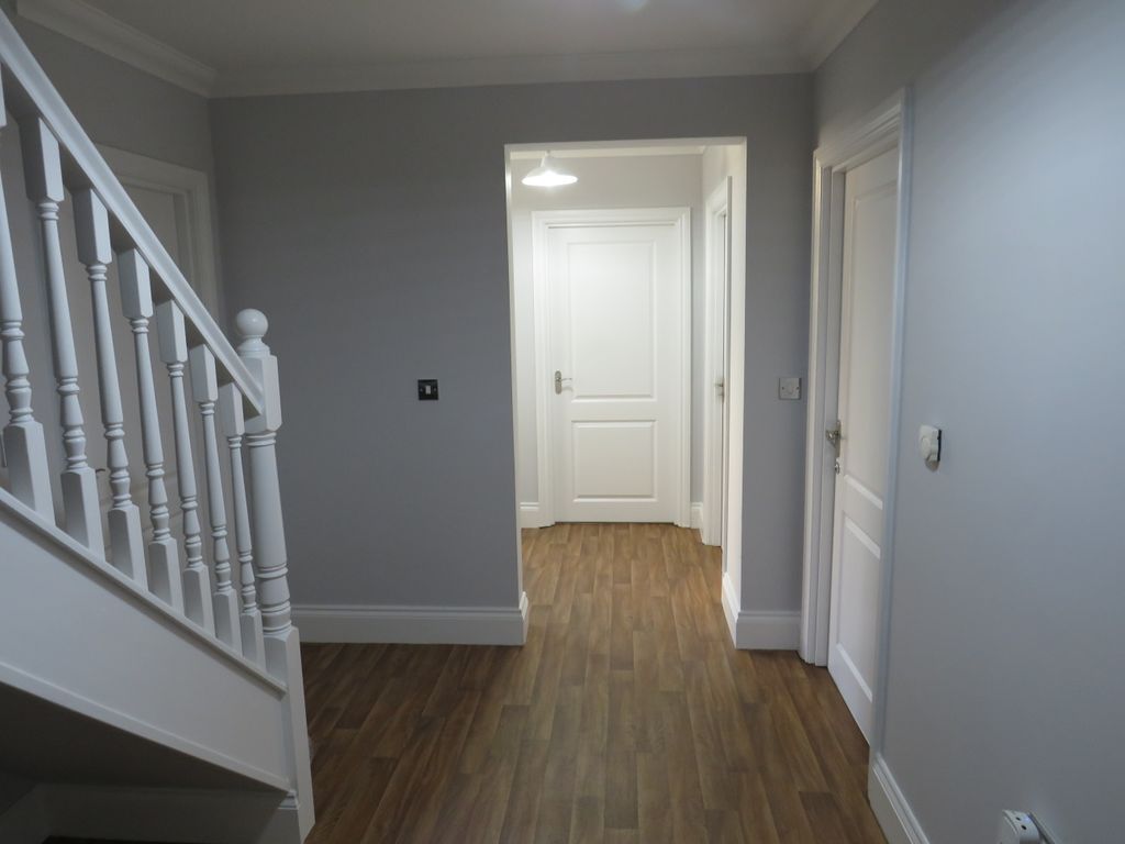 Property photo 2 of 29