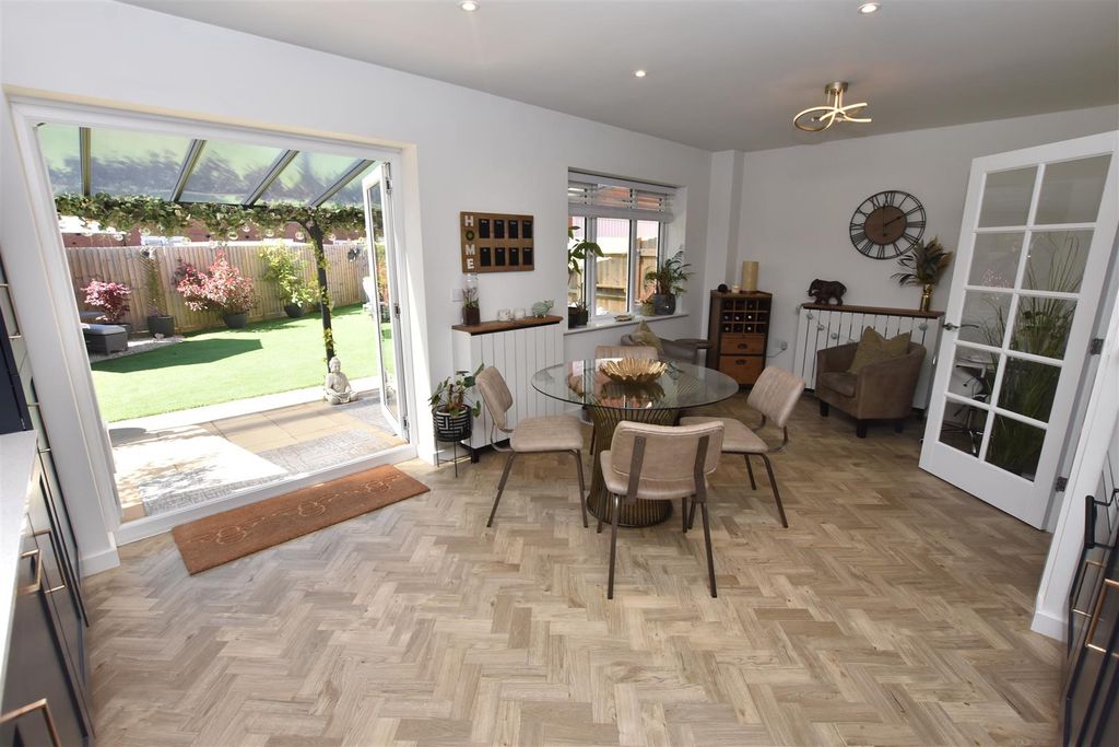 Property photo 3 of 28 Dsc_0249 - Copy (12).Jpg