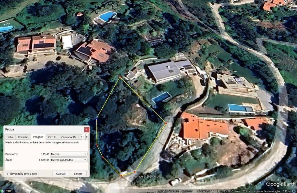 Property photo 1 of 3