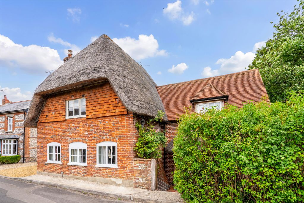 Property photo 1 of 12 Image