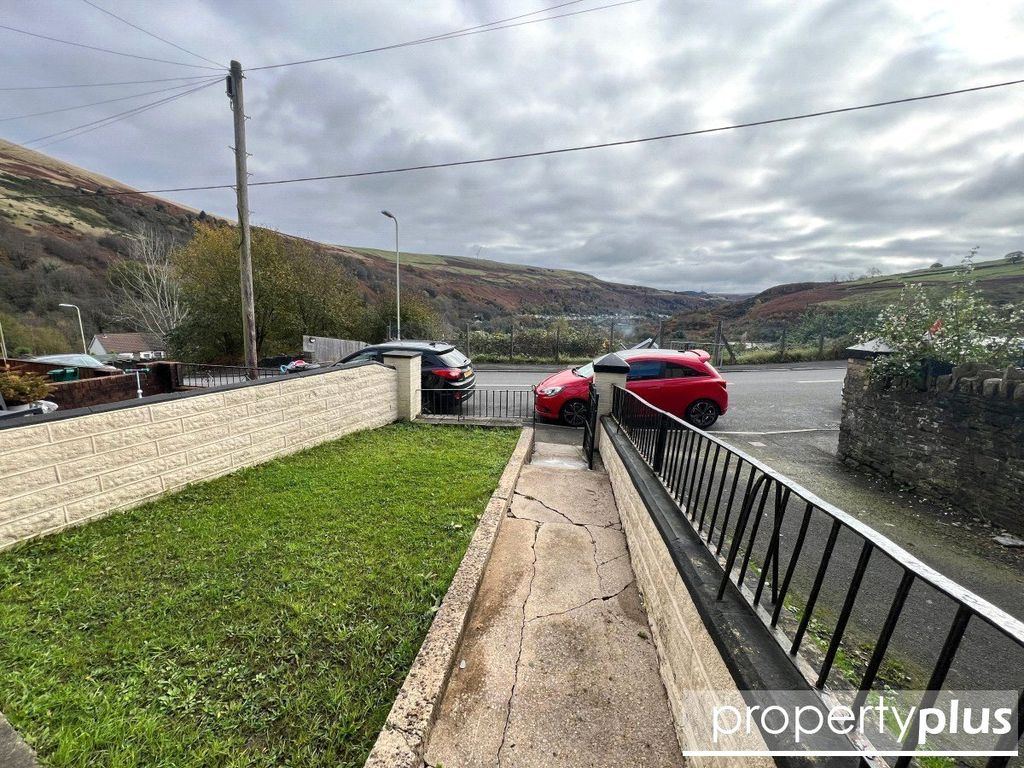 Property photo 3 of 10 Picture No. 11