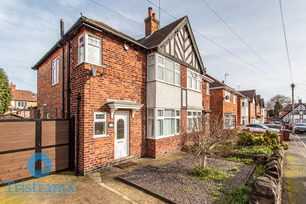 Property photo 1 of 24