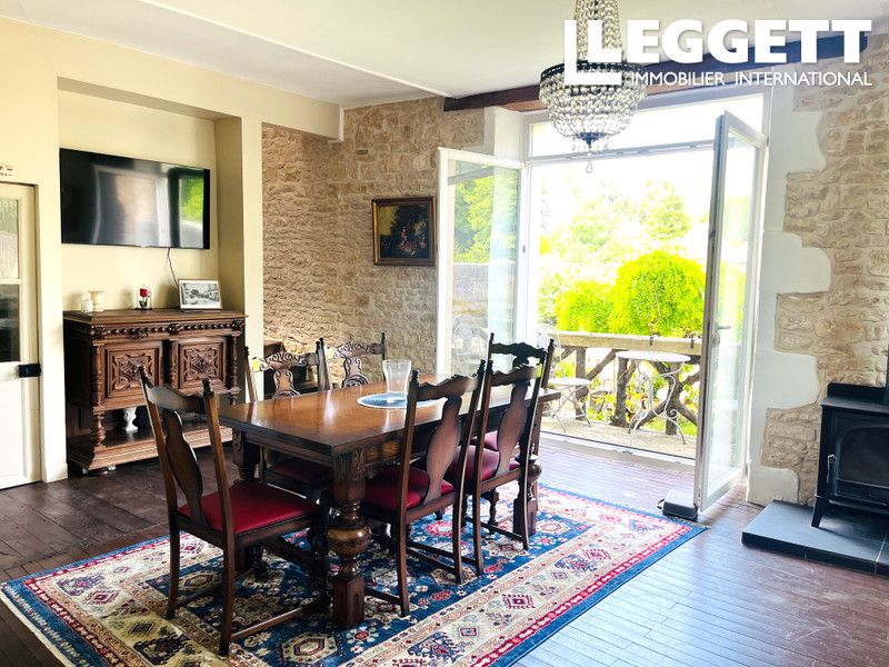 Property photo 3 of 10