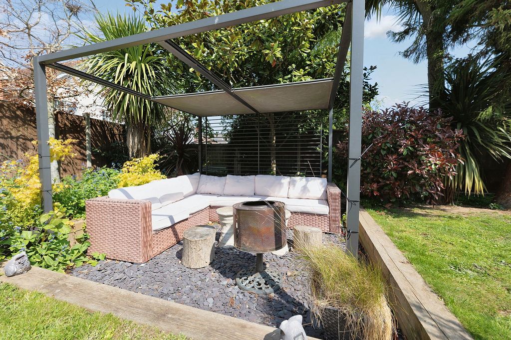 Additional image 20 of 4 bed detached house for saleFronks Road, Harwich CO12