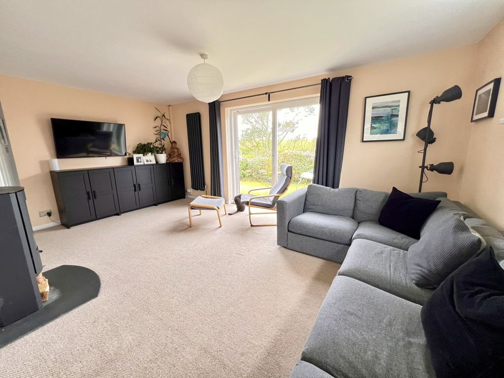 Property photo 3 of 15 Gallery