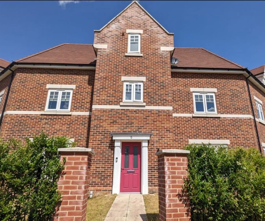Property photo 1 of 23