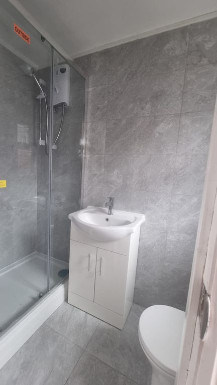 Property photo 3 of 3