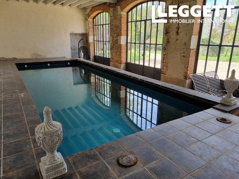 Property photo 3 of 10