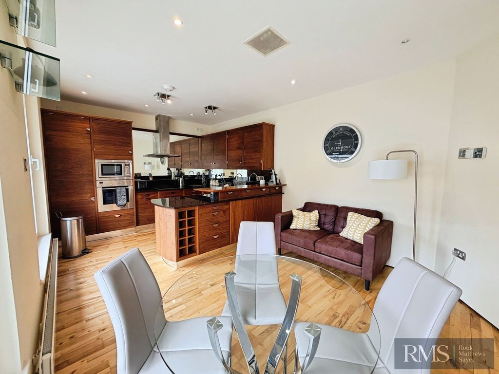 Additional image 5 of 3 bed flat for saleCentral Exchange, Grey Street, Newcastle Upon Tyne NE1