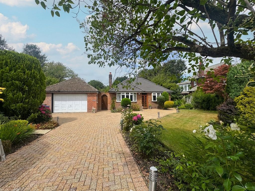Property photo 1 of 43
