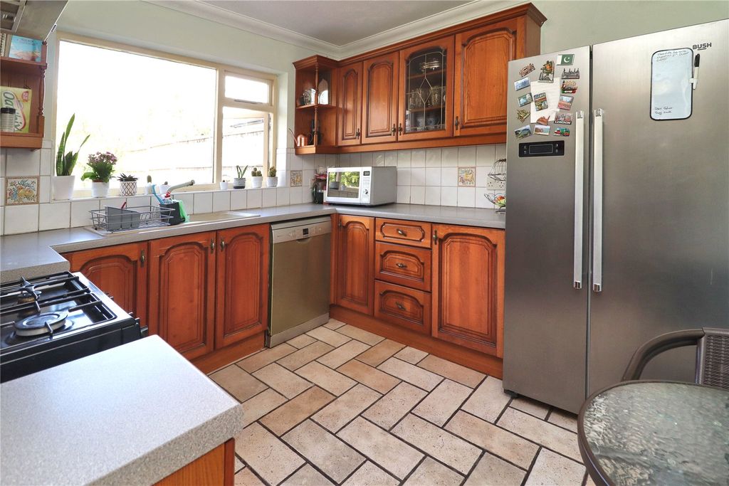 Property photo 3 of 23 Picture No. 04