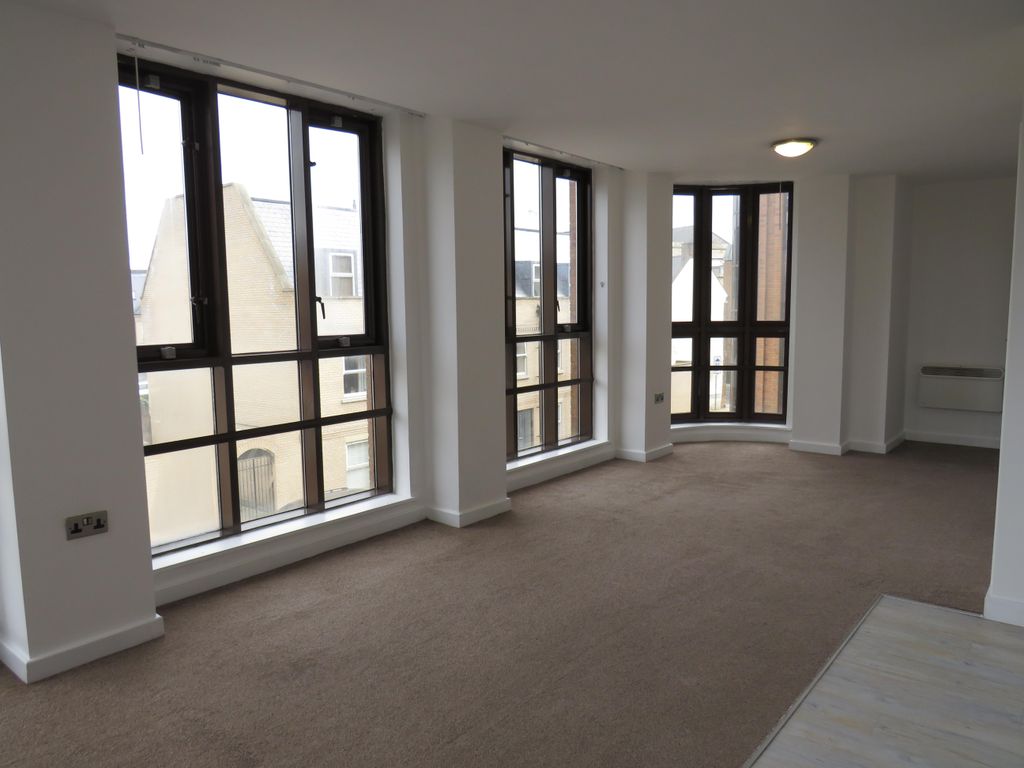 Property photo 2 of 3