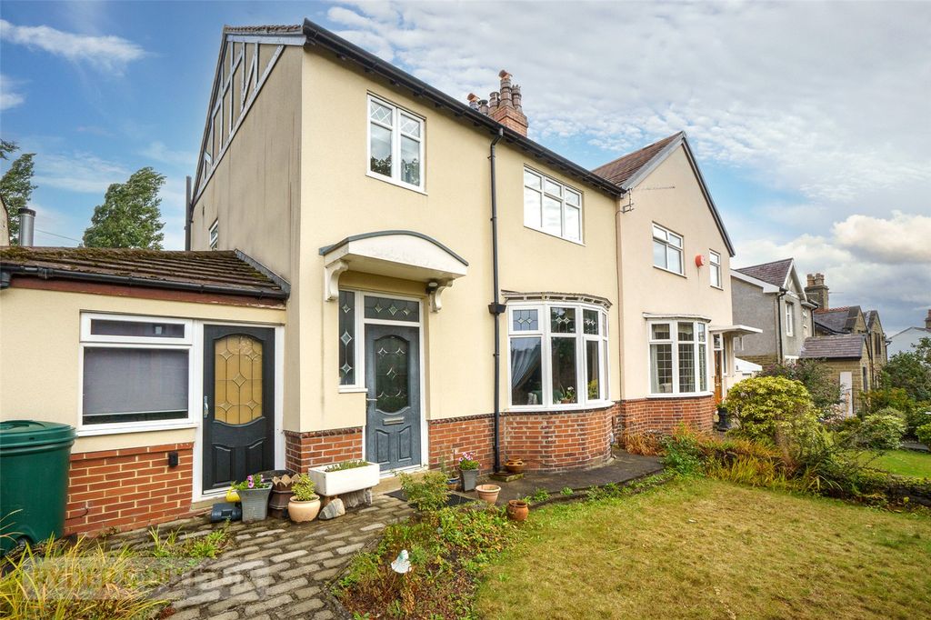 Property photo 1 of 27 Front
