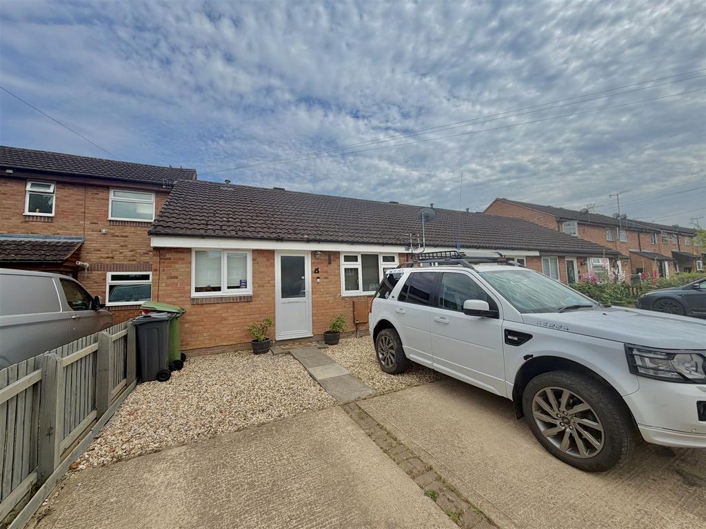 Property photo 1 of 12