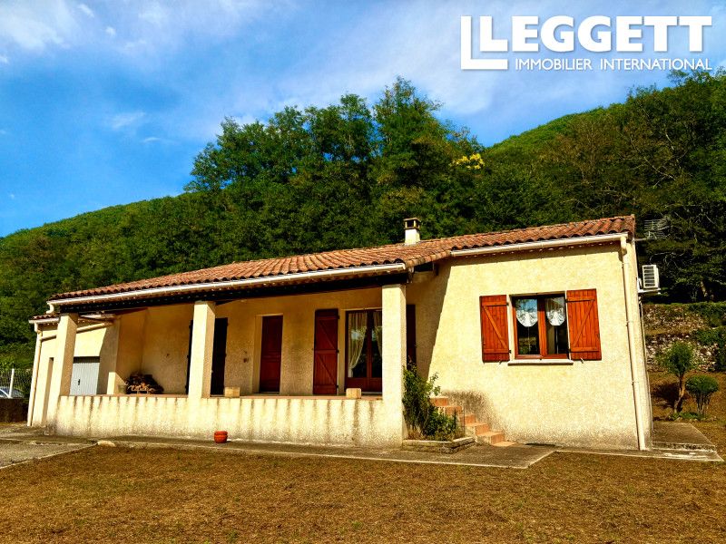 Property photo 2 of 10