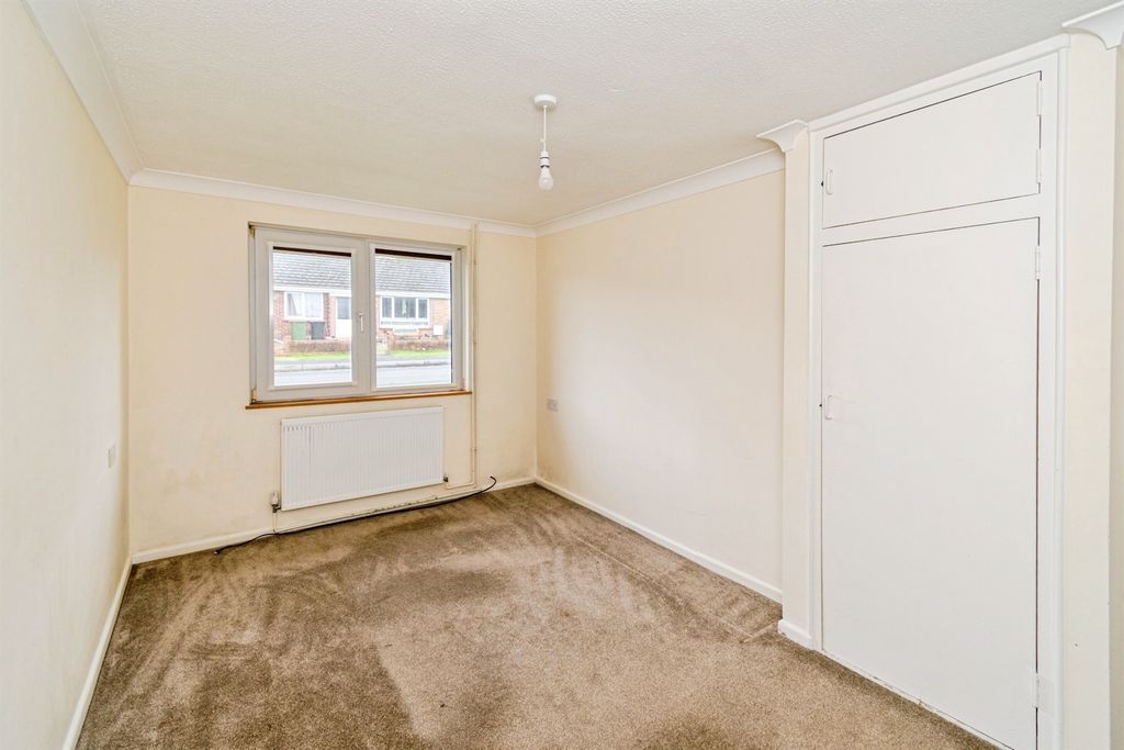 Property photo 3 of 15