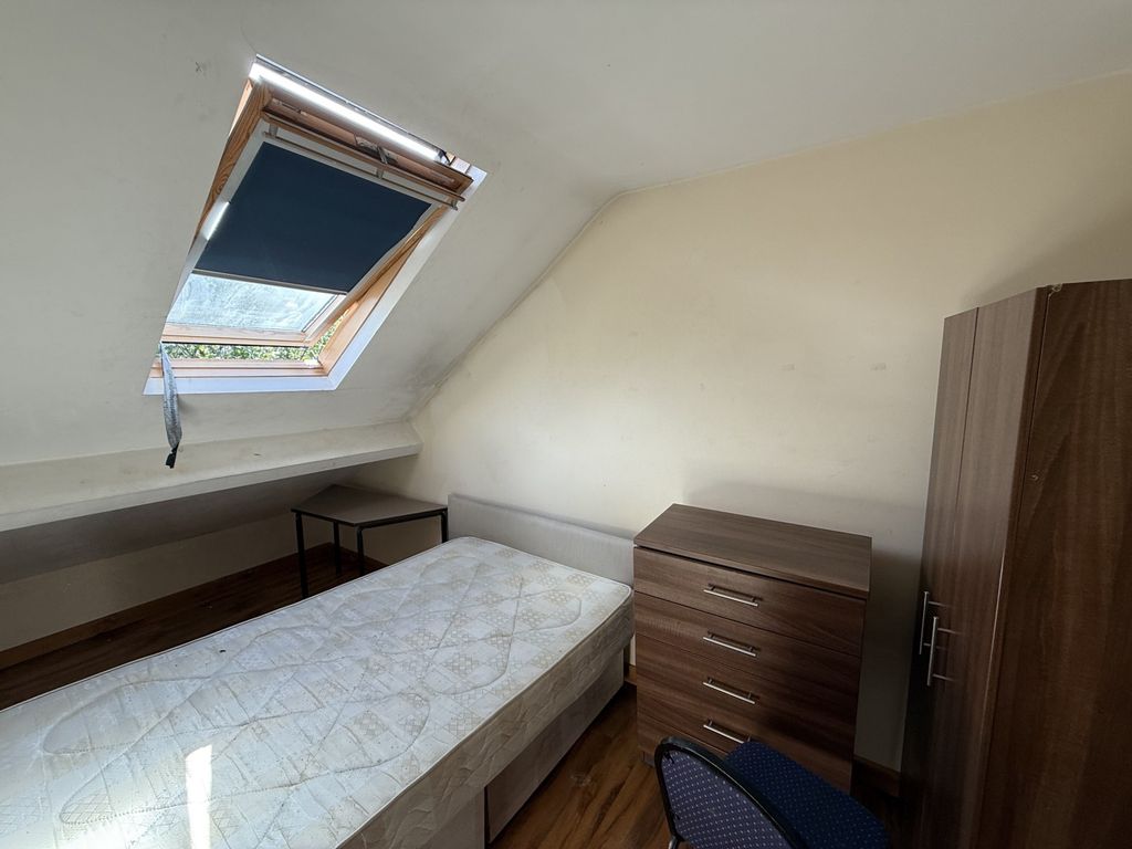 Property photo 1 of 1 Room