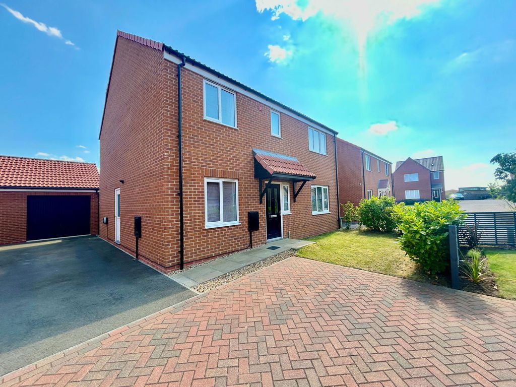 Property photo 1 of 23