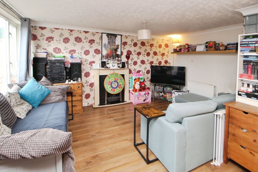 Property photo 2 of 9 Picture No. 03