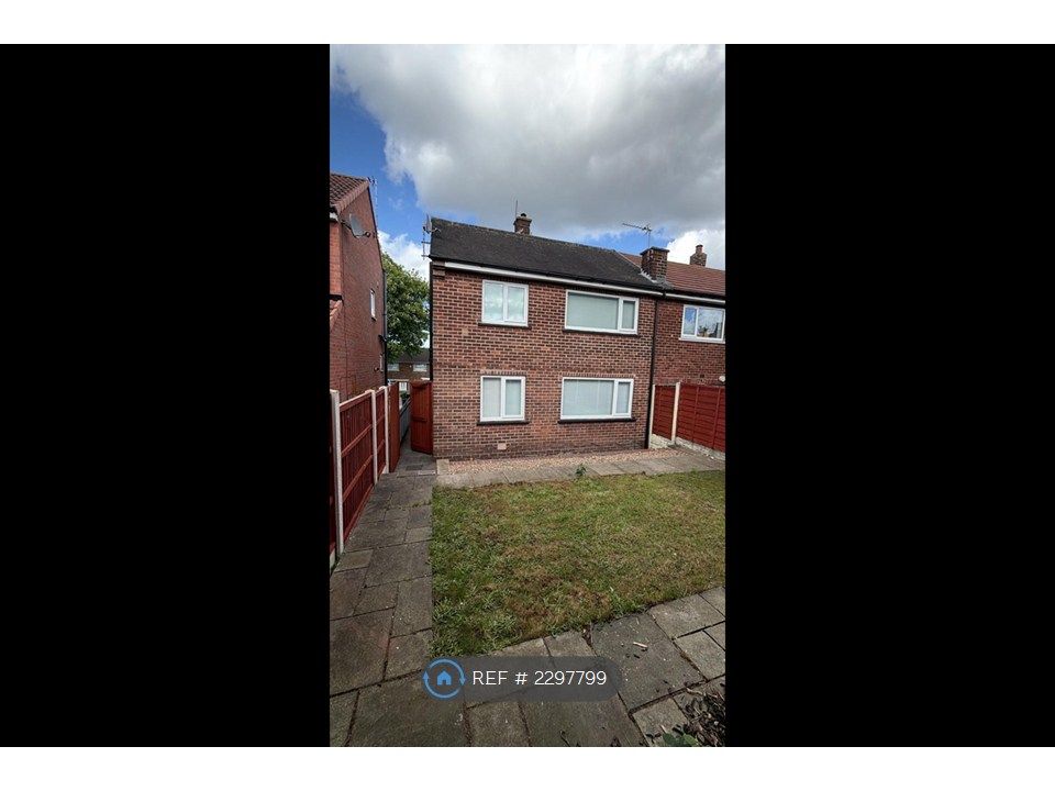 Property photo 2 of 12