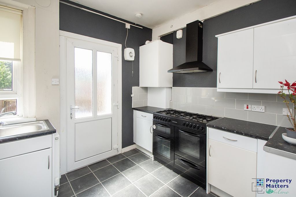 Additional image 4 of 2 bed flat for saleGreenhill Terrace, Knockentiber KA2