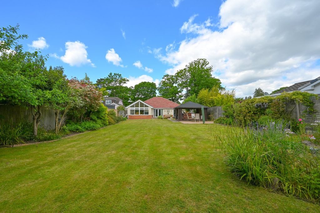 Property photo 3 of 17