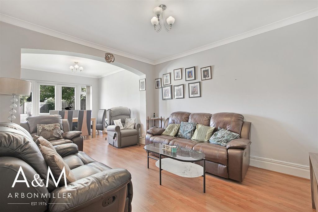 Property photo 2 of 26 Extended Reception Room