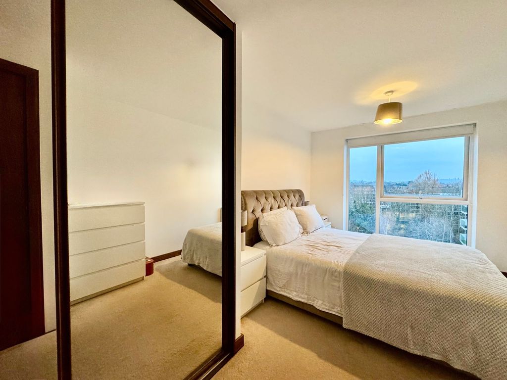 Property photo 3 of 14 Bedroom