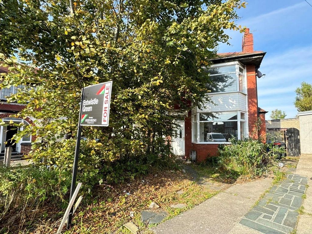 Property photo 1 of 5 Picture No. 12