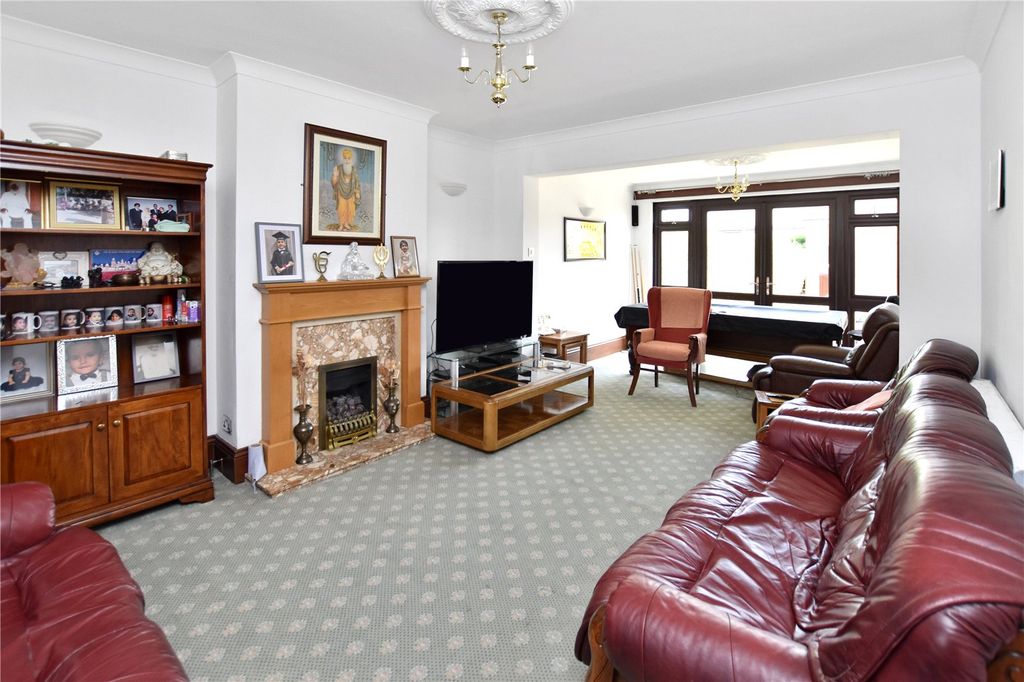 Property photo 2 of 14 Picture No. 09
