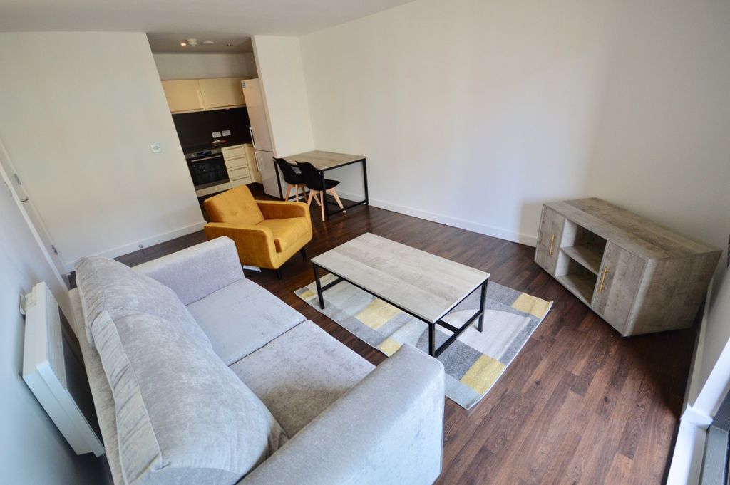 Property photo 2 of 14 Picture No. 16